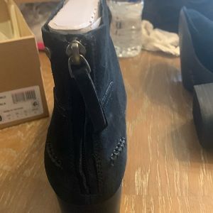 Nice new black Ugg’s boots